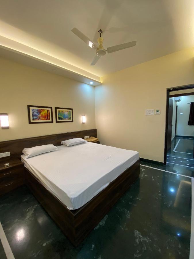 Shivam Hotels Kalküta Dış mekan fotoğraf