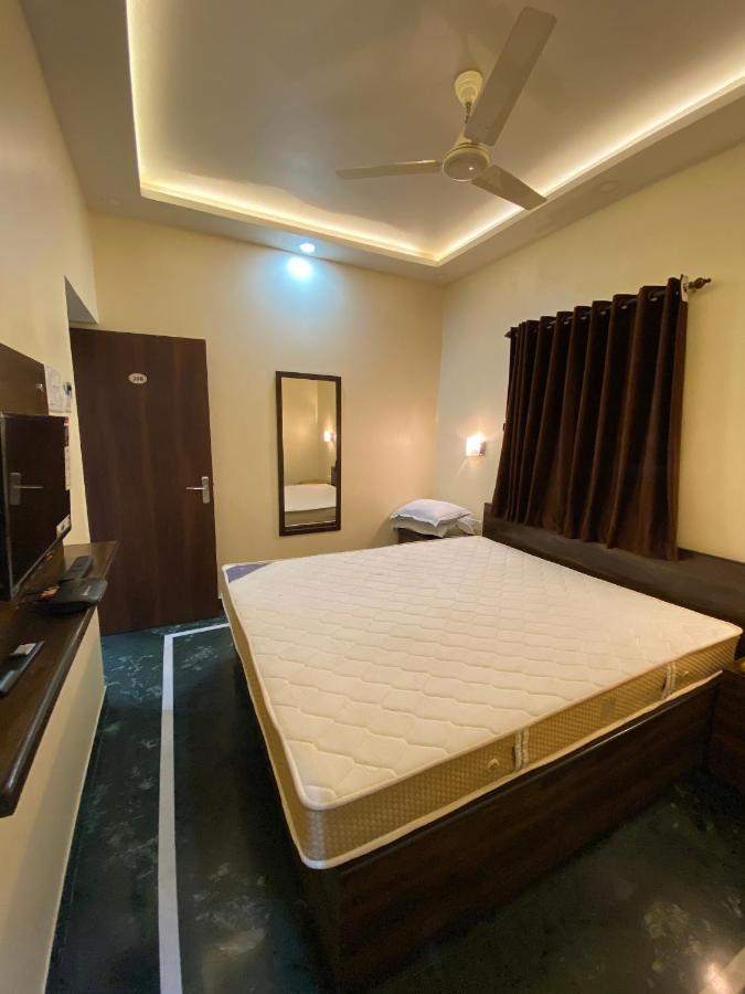 Shivam Hotels Kalküta Dış mekan fotoğraf